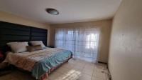 Bed Room 1 of property in Reyno Ridge