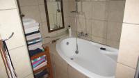 Bathroom 1 - 8 square meters of property in Elsburg