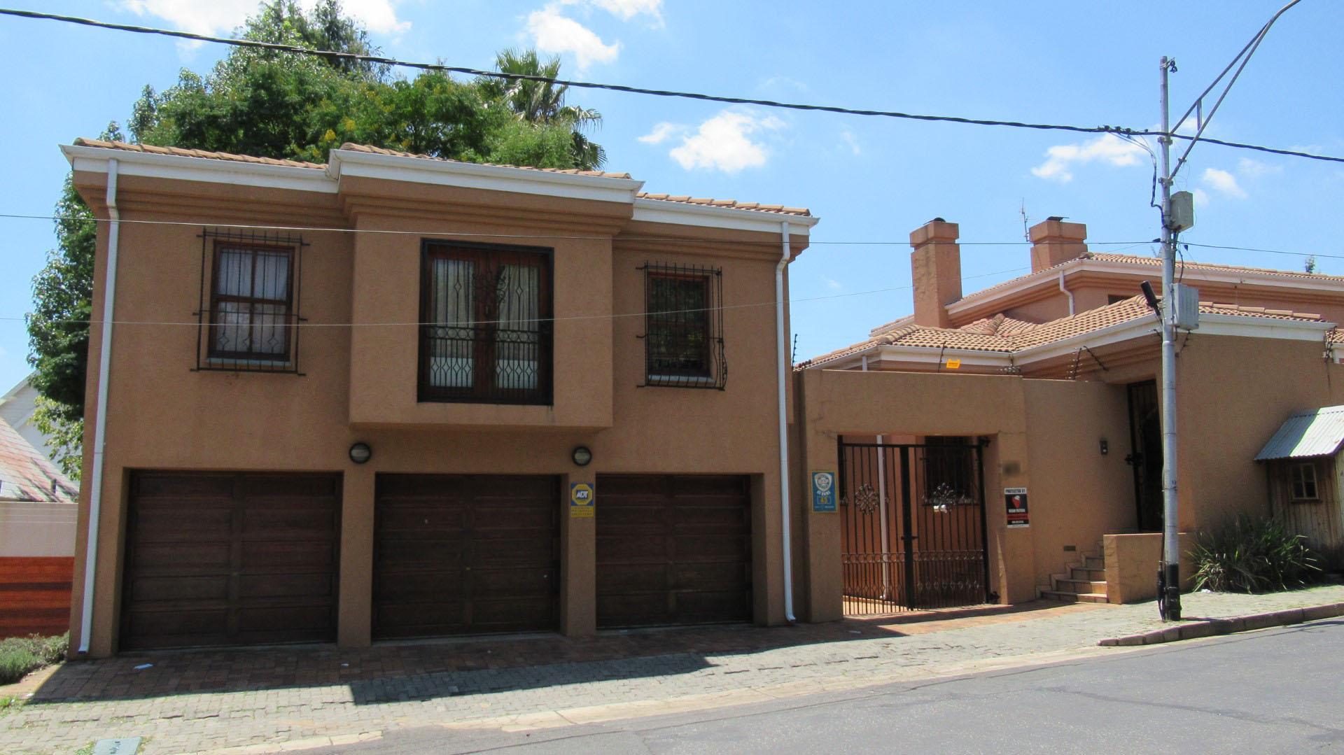 Front View of property in The Gardens