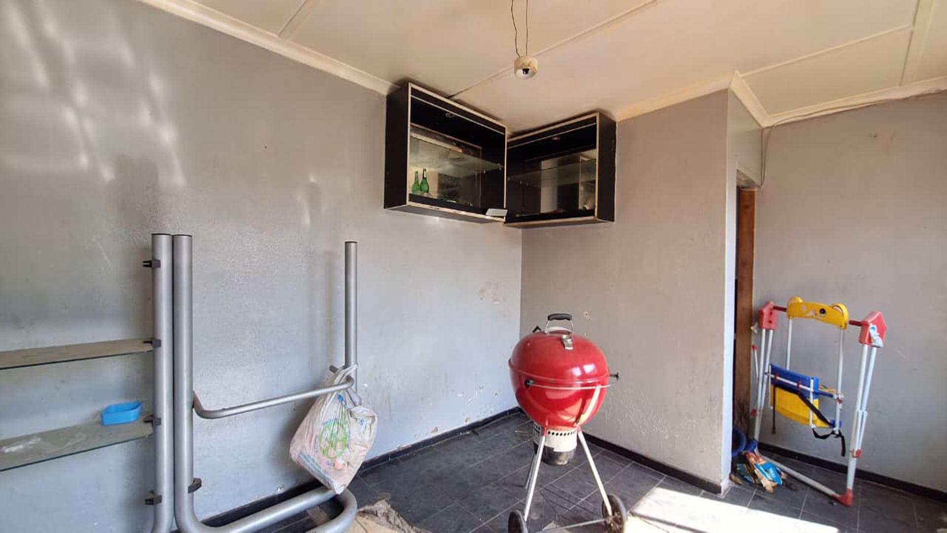 Entertainment of property in Newclare