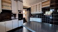 Kitchen - 22 square meters of property in Newclare