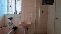 Bathroom 1 - 11 square meters of property in Newclare