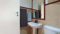Bathroom 1 - 5 square meters of property in Sagewood