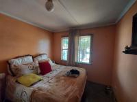 Bed Room 1 of property in Mmabatho