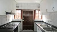 Kitchen - 10 square meters of property in Bulwer (Dbn)