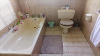 Bathroom 2 of property in Deneysville