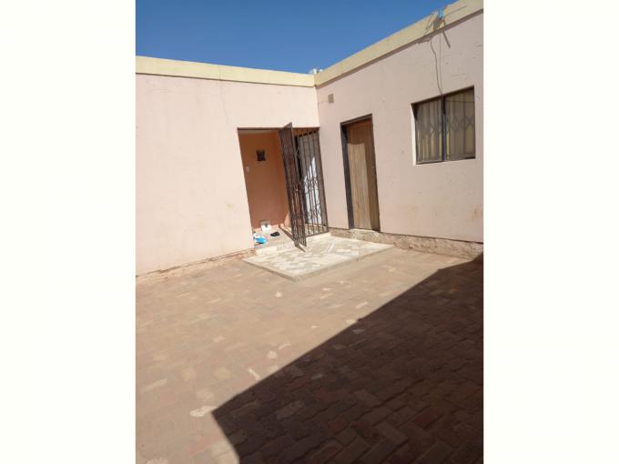 1 Bedroom House for Sale and to Rent For Sale in Soweto - MR495679
