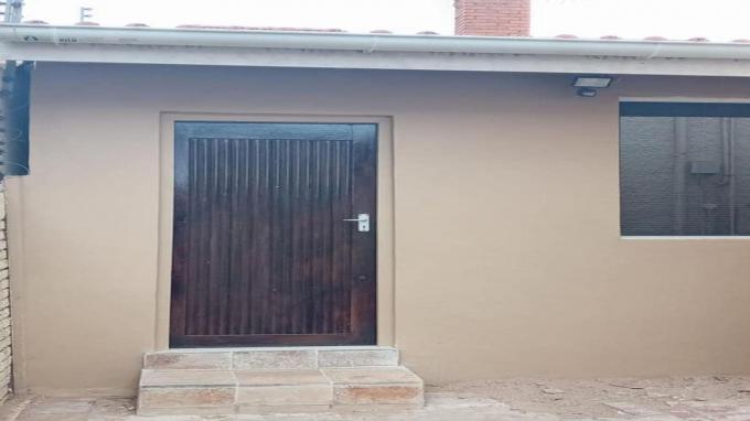 1 Bedroom Apartment to Rent in Glenwood - DBN - Property to rent - MR495837