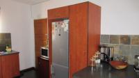 Kitchen - 8 square meters of property in Sundowner