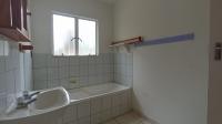 Bathroom 1 - 5 square meters of property in Randpark Ridge