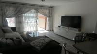 Lounges - 16 square meters of property in Aeroton