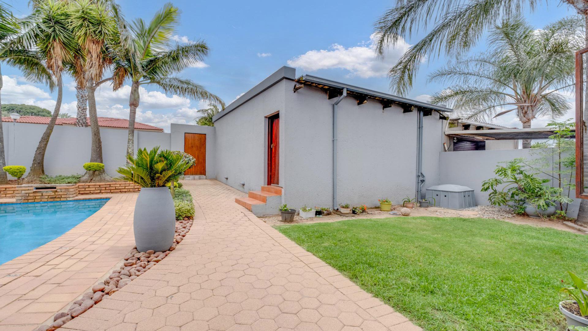 Backyard of property in Sharonlea