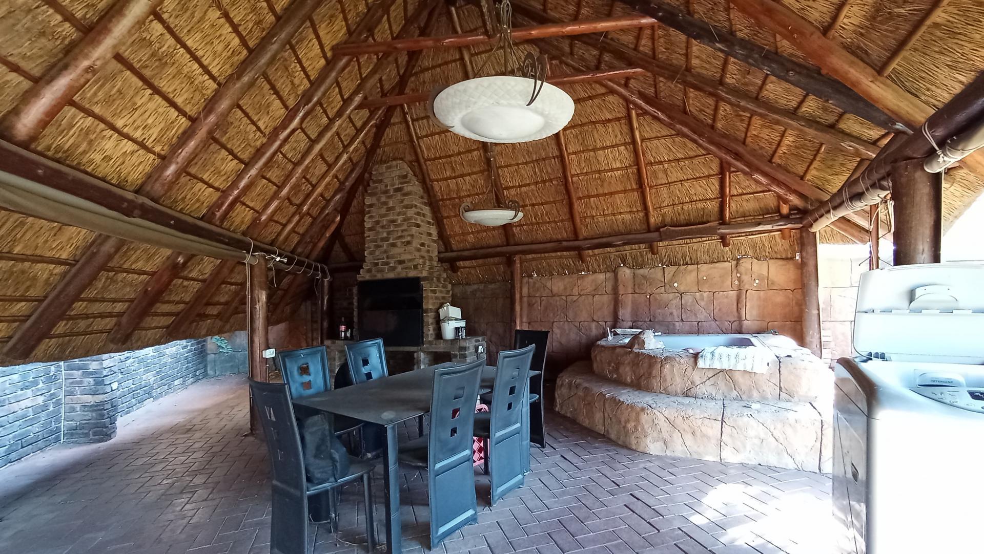 Entertainment of property in Theresapark