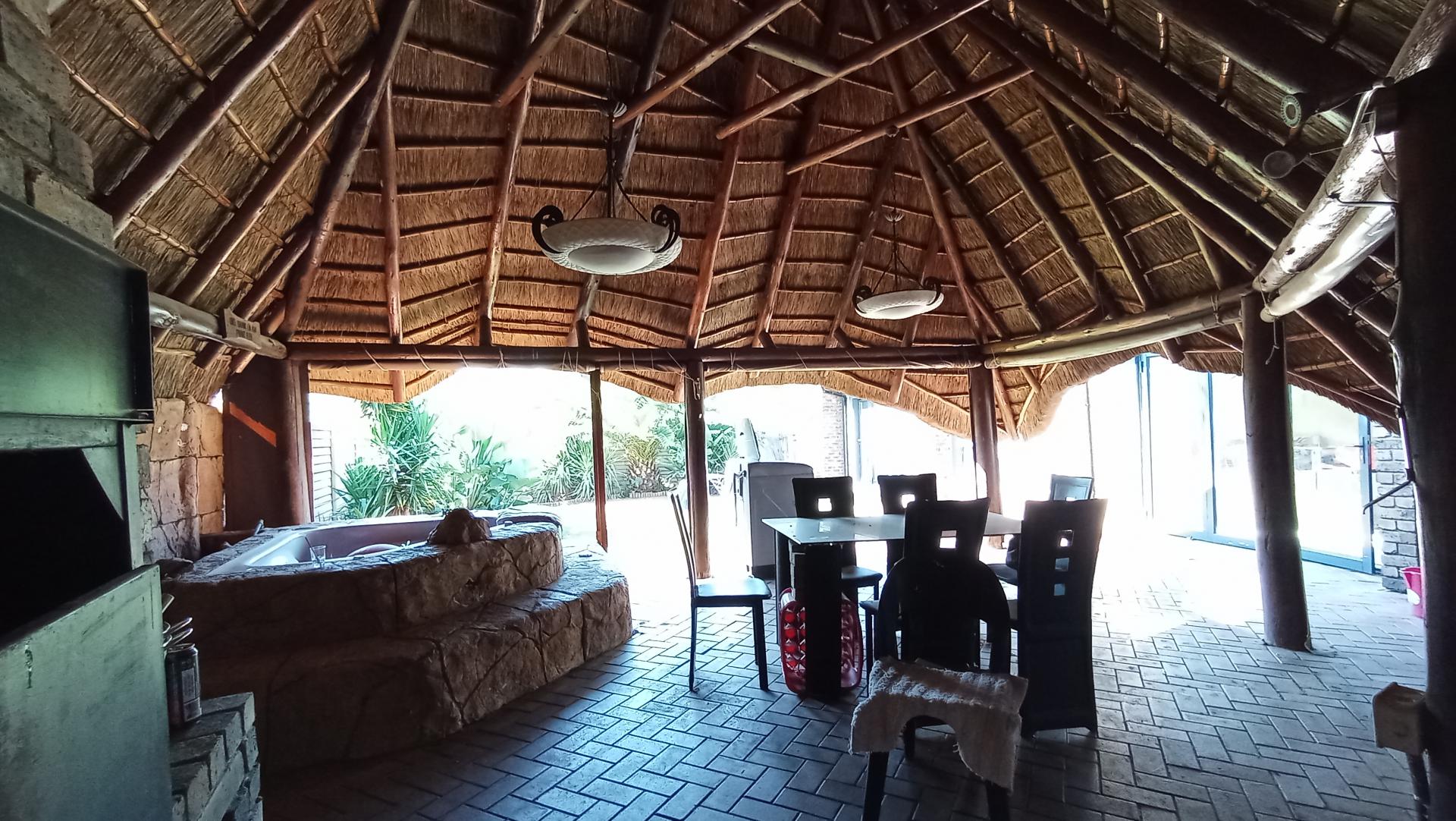 Entertainment of property in Theresapark