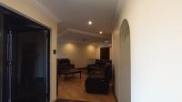 Lounges - 29 square meters of property in Theresapark