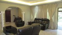 Lounges - 26 square meters of property in Southport