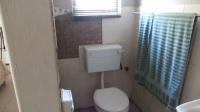 Main Bathroom - 4 square meters of property in Southport
