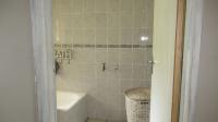 Bathroom 1 - 8 square meters of property in Southport