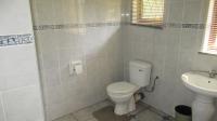 Bathroom 1 - 8 square meters of property in Southport
