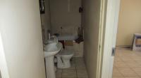 Bathroom 1 - 4 square meters of property in Witfield