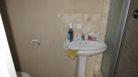 Main Bathroom - 3 square meters of property in Witfield