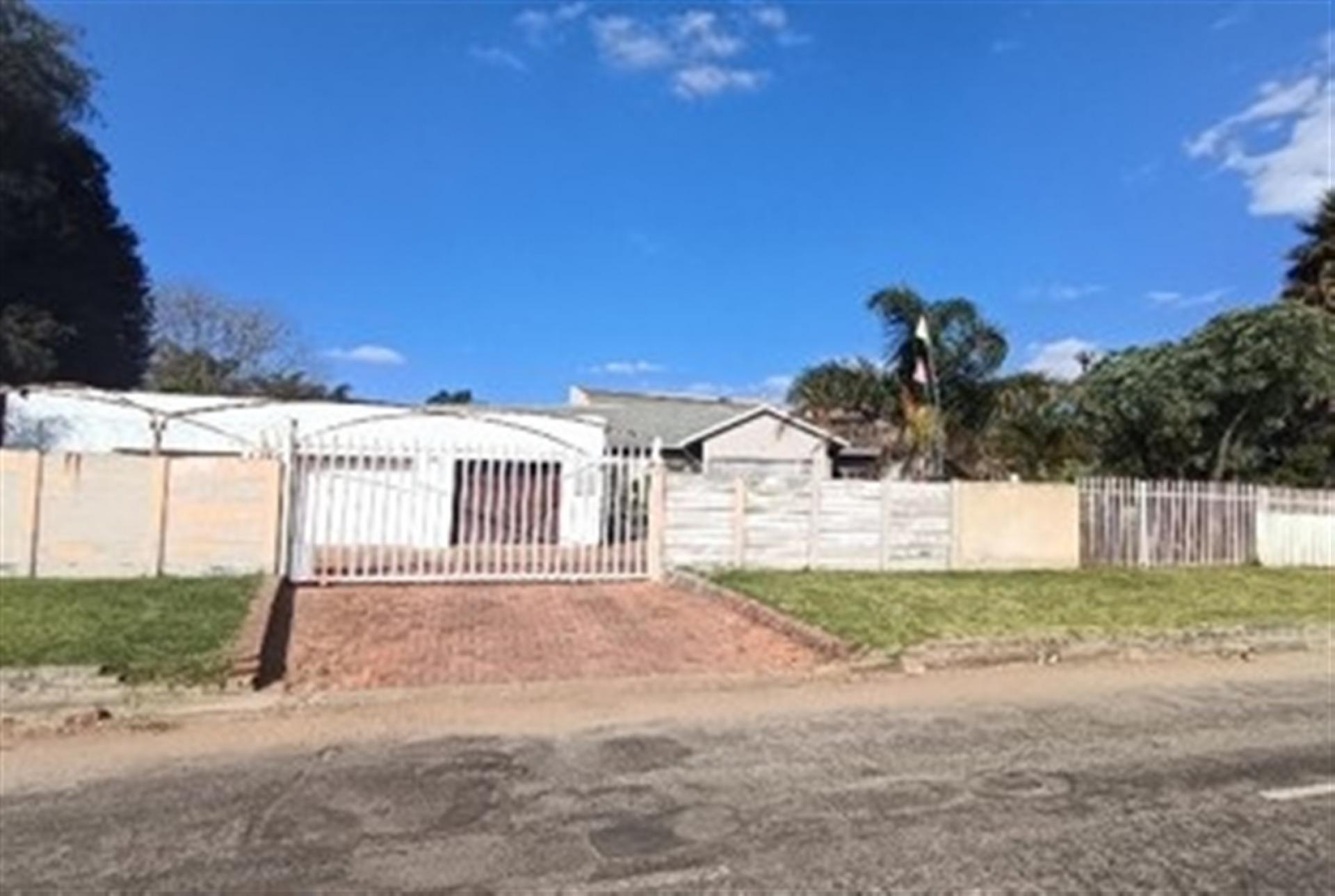 Front View of property in Elspark