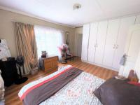 Main Bedroom of property in Riversdale