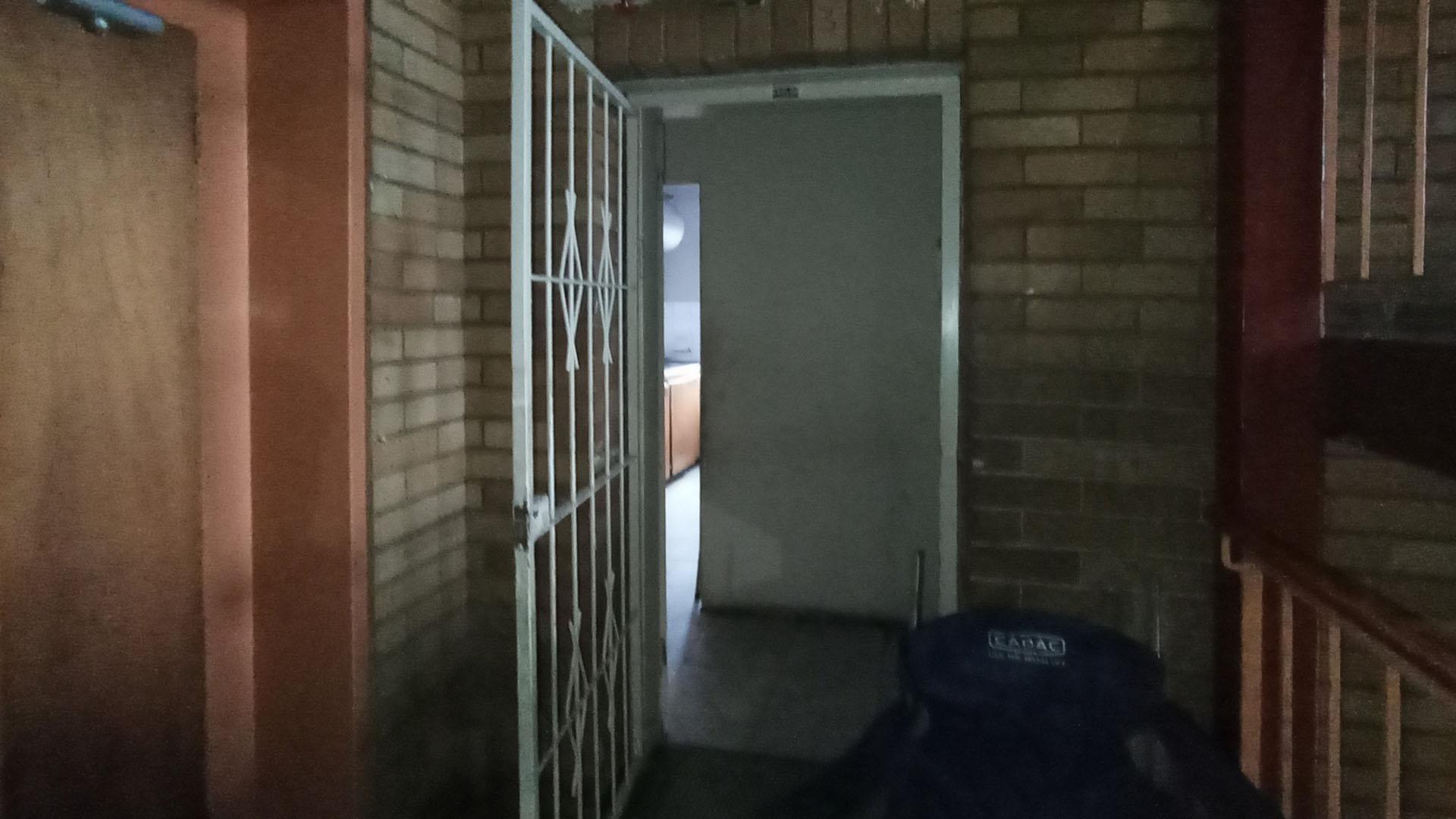 Front View of property in Sunnyside