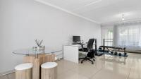 Dining Room of property in Sandhurst