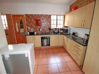 Kitchen of property in Union