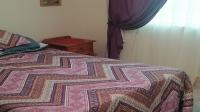 Bed Room 1 - 15 square meters of property in Hartenbos