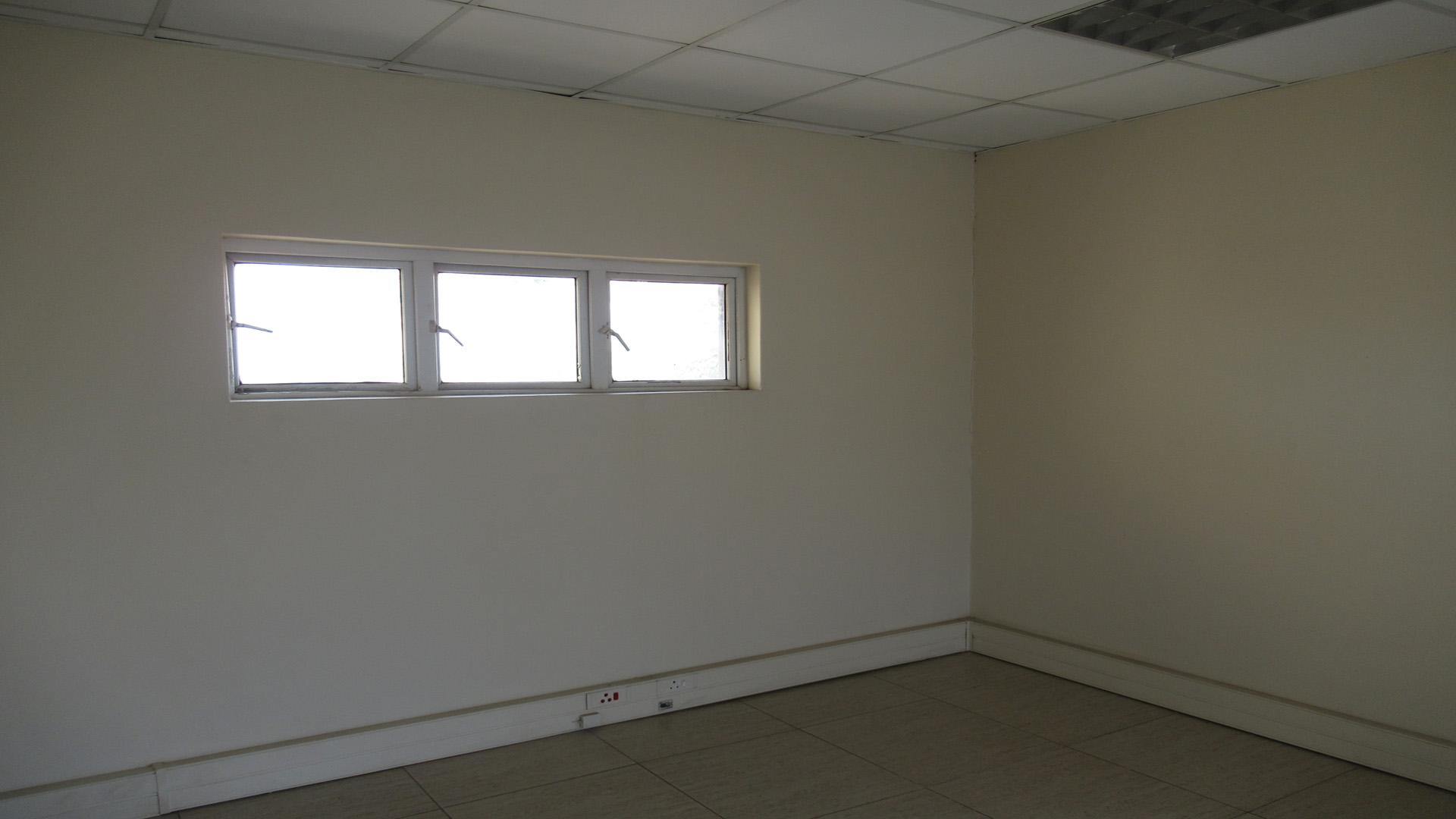 Rooms - 216 square meters of property in Grosvenor