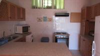 Kitchen - 9 square meters of property in Uvongo