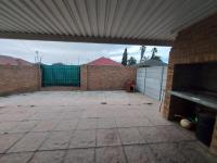 Spaces of property in Parow Valley