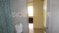 Bathroom 3+ - 13 square meters of property in Elindinga