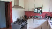 Kitchen - 14 square meters of property in Walkers Fruit Farms SH