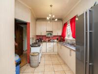 Kitchen - 14 square meters of property in Walkers Fruit Farms SH