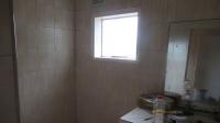 Bathroom 1 - 4 square meters of property in Flamingo Heights