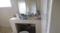 Bathroom 1 - 4 square meters of property in Flamingo Heights