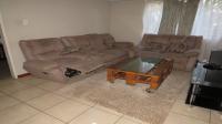 Lounges of property in Lephalale (Ellisras)