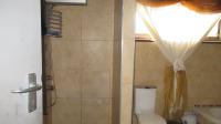 Bathroom 1 - 16 square meters of property in Umtentweni