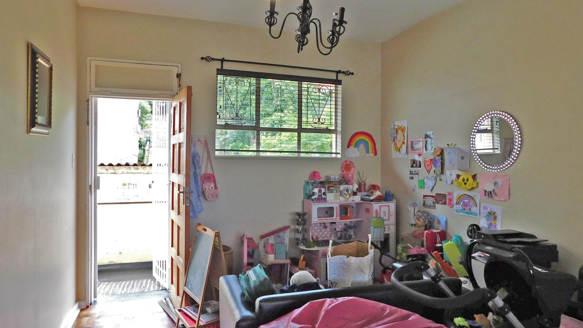 Dining Room - 14 square meters of property in Musgrave