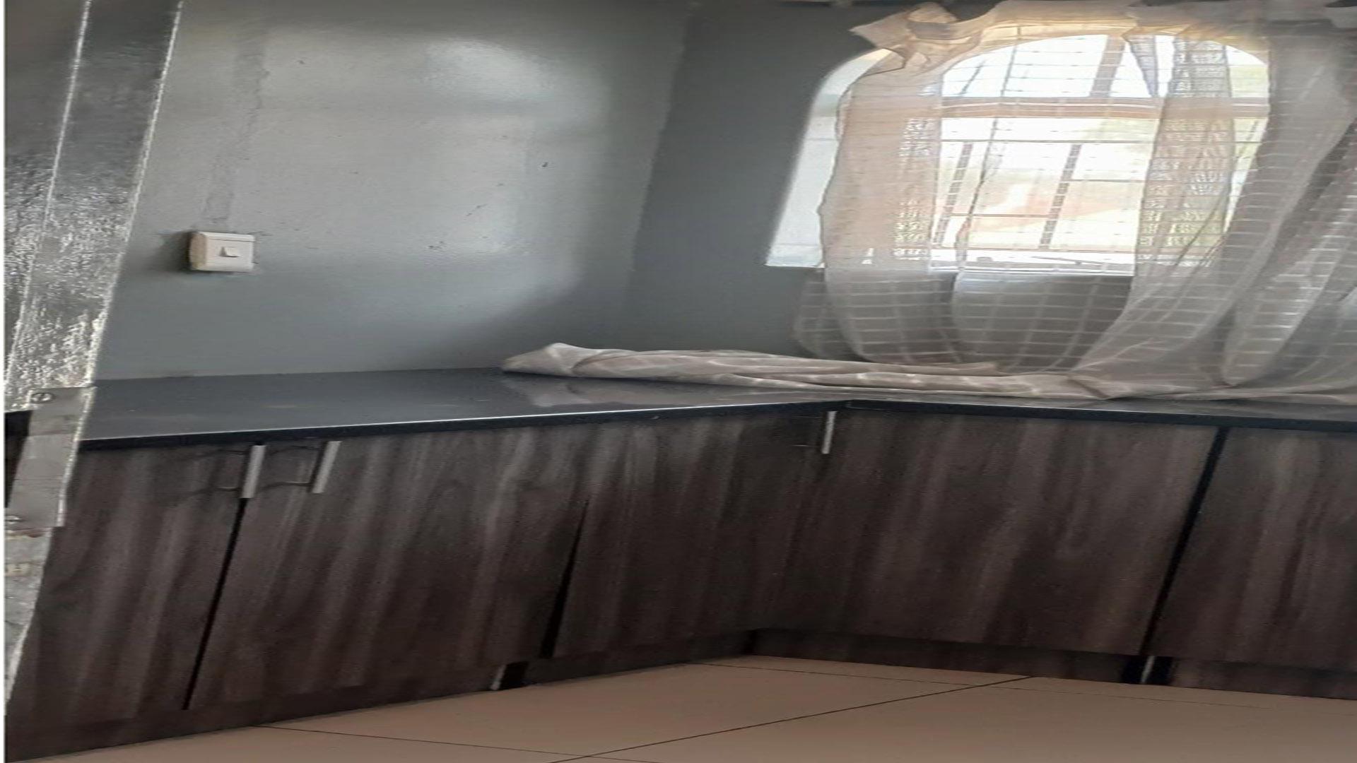 Kitchen of property in Bedworth Park