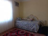 Bed Room 2 of property in Empangeni