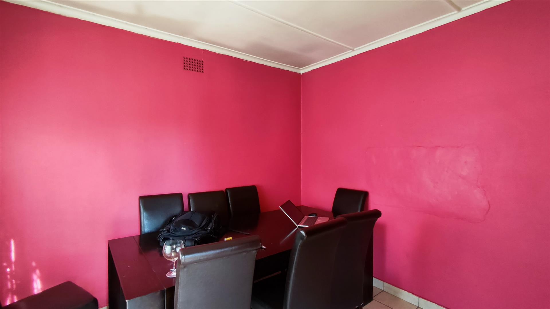 Dining Room - 10 square meters of property in Albemarle