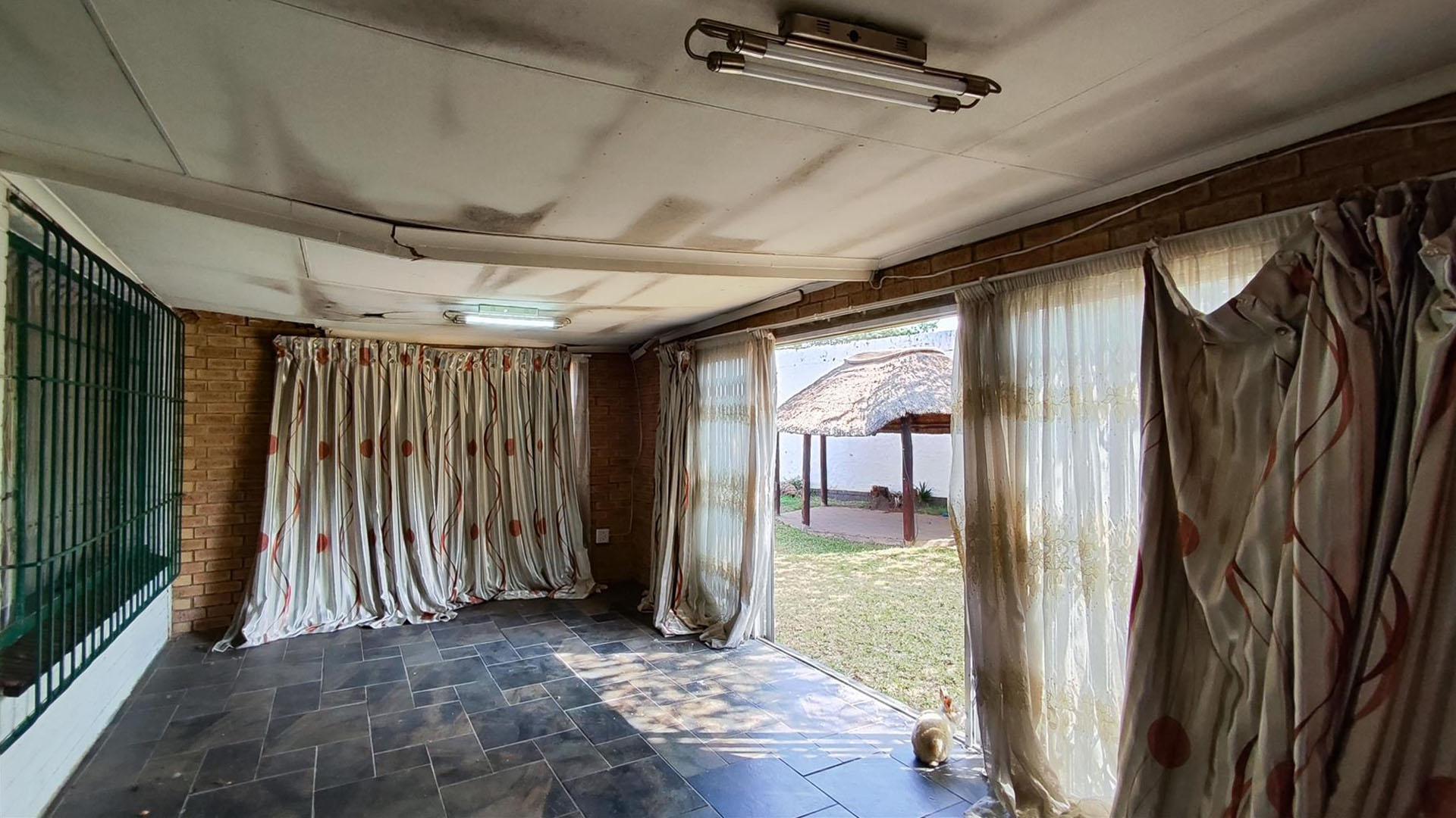 Patio - 29 square meters of property in Albemarle