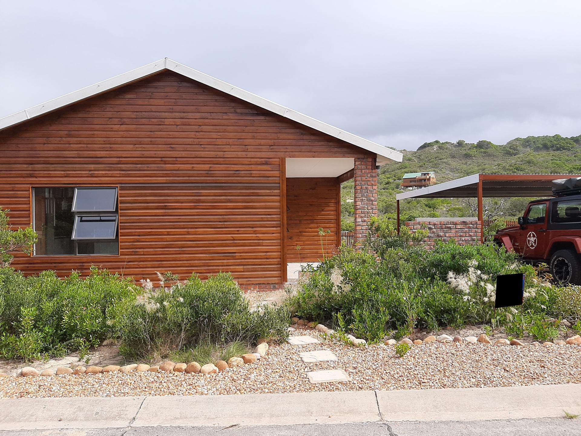 Front View of property in Gamtoos Mouth