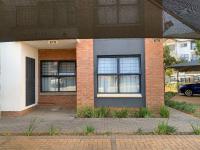 Front View of property in Willow Park Manor