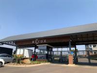 Front View of property in Willow Park Manor