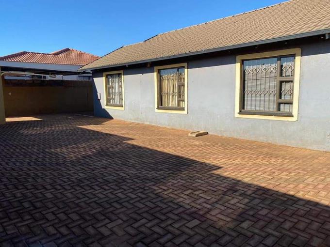 3 Bedroom House to Rent in Protea Glen - Property to rent - MR500594